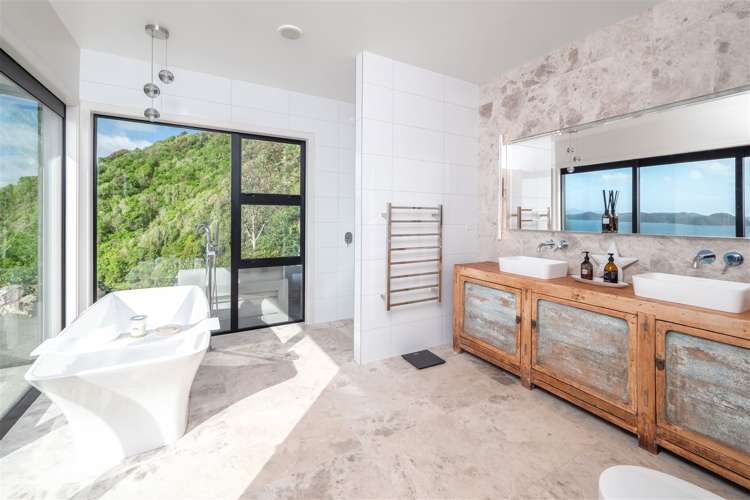 98 Pukematu Lane Russell_8