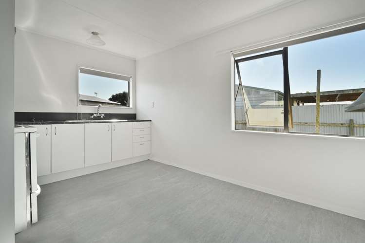 2 Tarbet Street Flaxmere_3