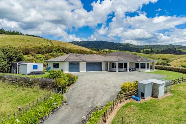1801 East Coast Road Whakatiwai_3
