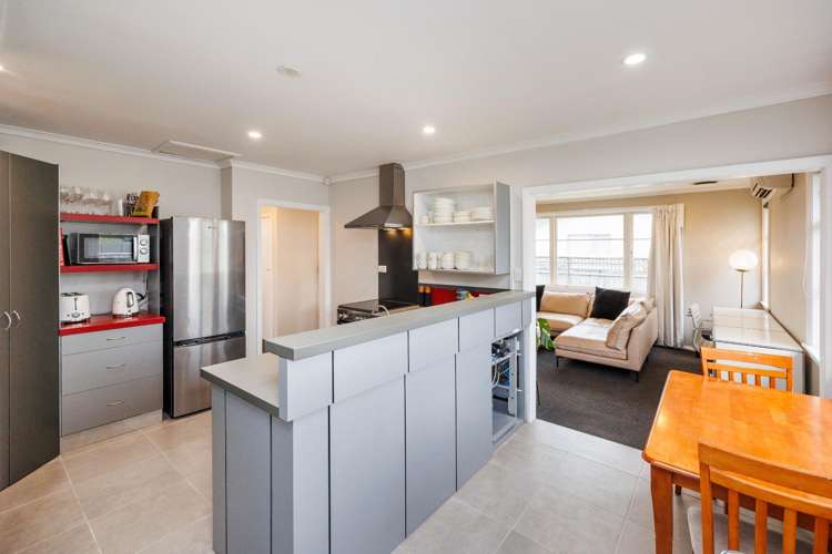 976G Tremaine Avenue 2144_5