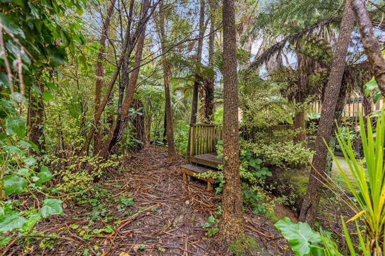 21 Frenz Drive Titirangi_22