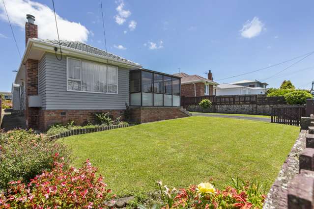 15 Tiki Street New Lynn_1