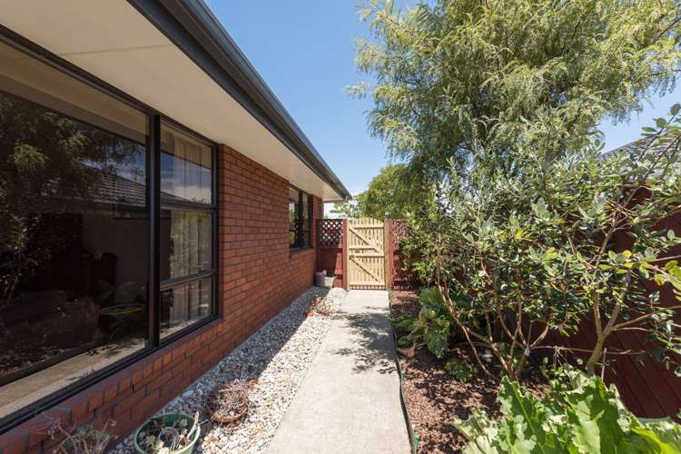 14 Coleridge Place Stoke_21