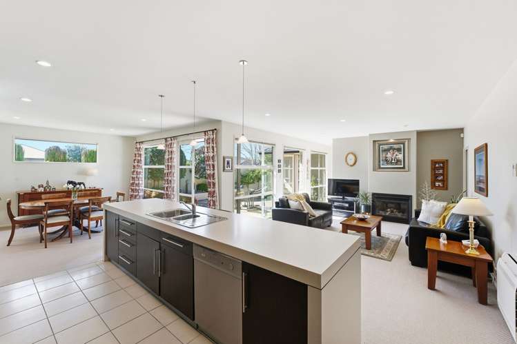 29 Saracen Avenue Northwood_4