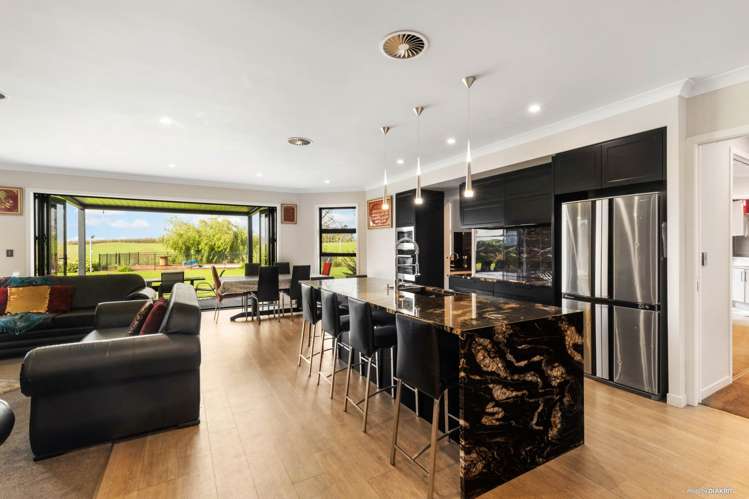 1115 Glenbrook Road Glenbrook_7