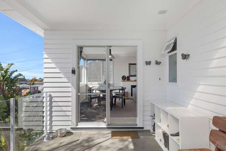 223 Powderham Street New Plymouth Central_4