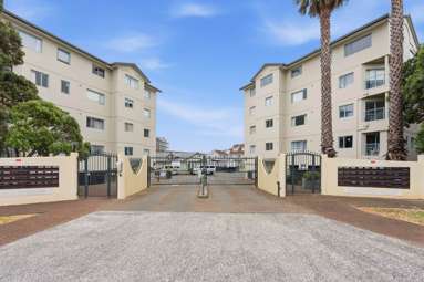 13/3C Harrison Road_2