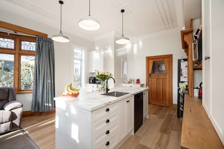 239 Herbert Street Windsor_6