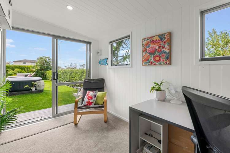 4 Te Oneroa Way Long Bay_22