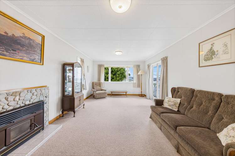 5 Valron Road Te Atatu South_6