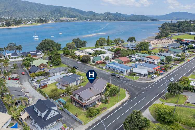 2 Wharf Road Tairua_8