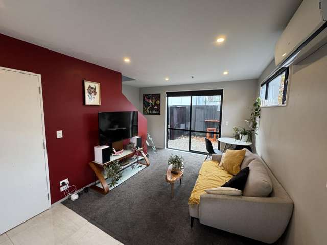 10/233 Hereford Street City Centre_2