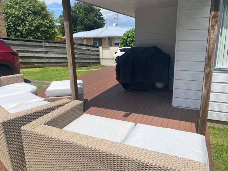 24B Warwick Place Brookfield_13