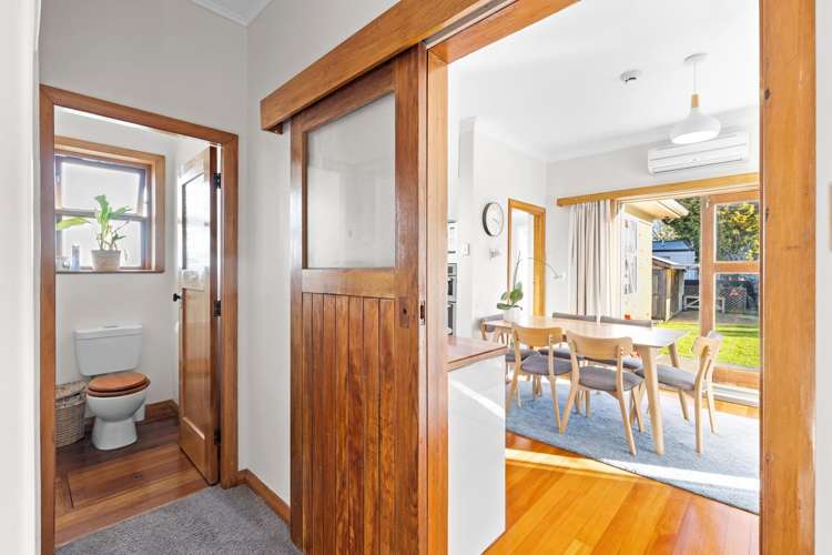 79 Savage Crescent West End_23