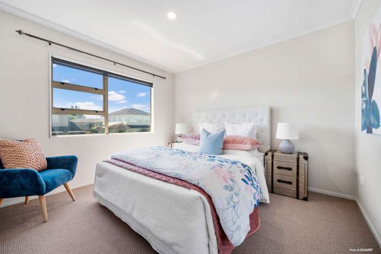 64 Salford Crescent Flat Bush_10