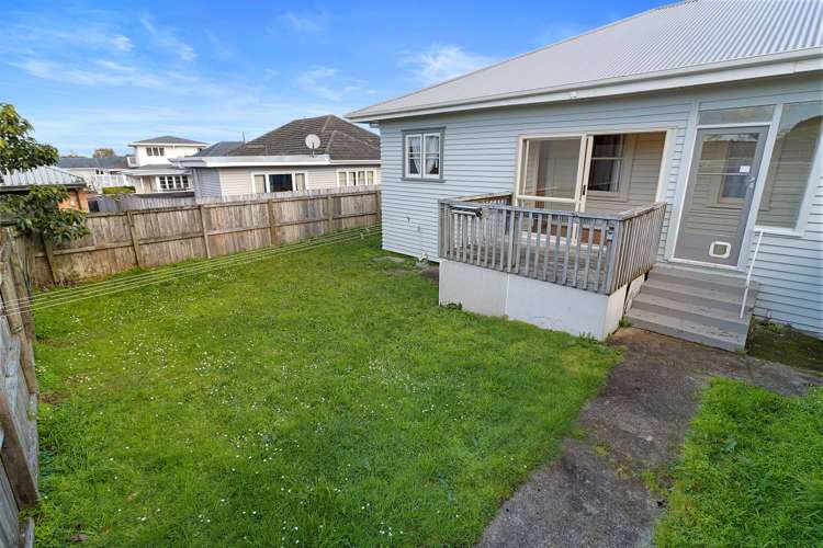 161 Cambridge Road Hillcrest_17