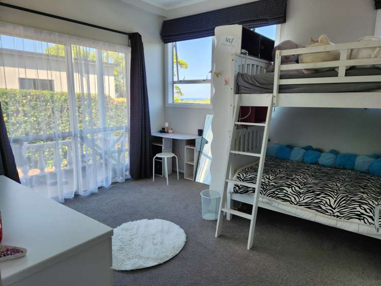 17a Deep Creek Rd Waiake_13