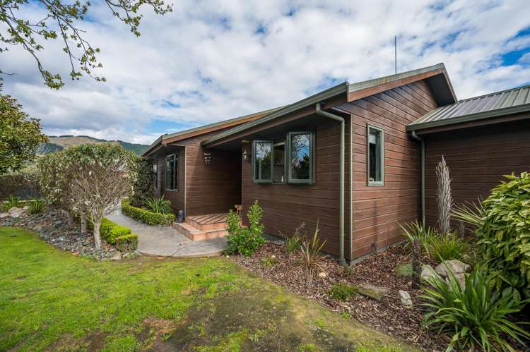 6 Saint James Avenue Richmond_26