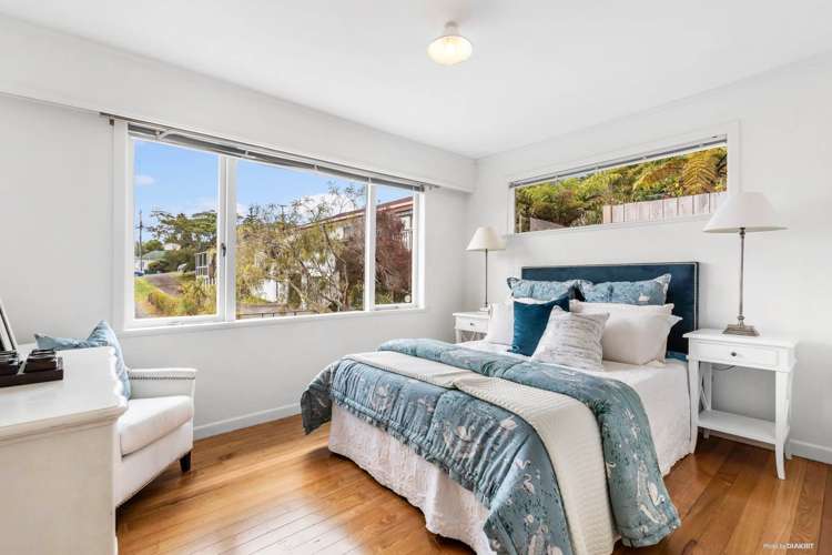 1/6 Neal Avenue Glenfield_11