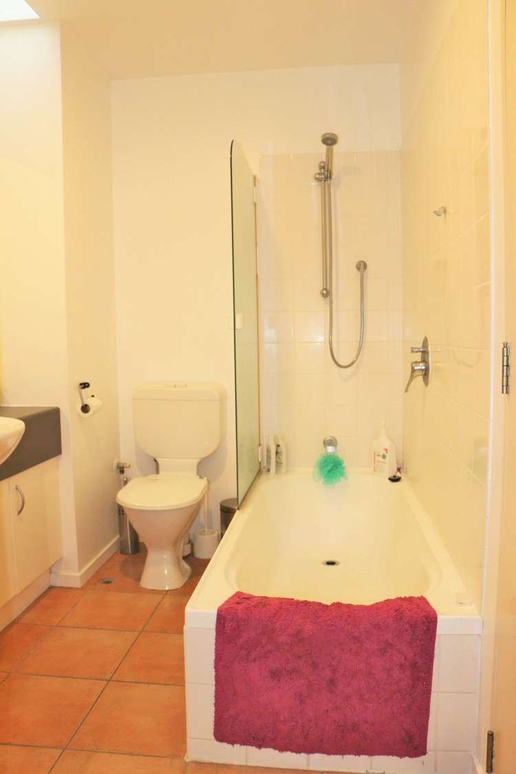 3/5 Pollen Street Grey Lynn_17