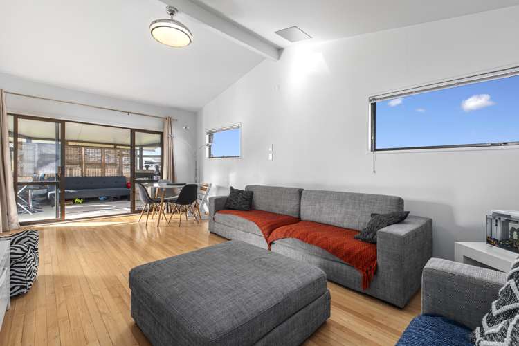 22 Jefferson Place Brookfield_10