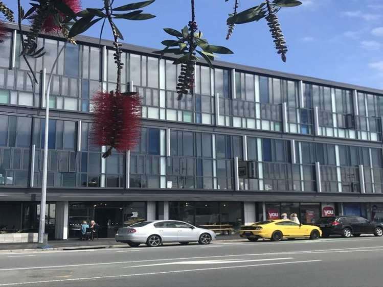 21/436 Maunganui Road Mount Maunganui_13