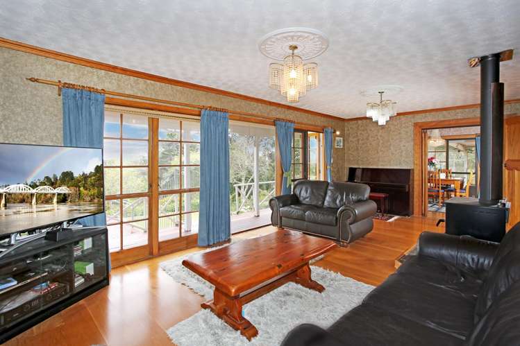 471 Redoubt Road Totara Park_16