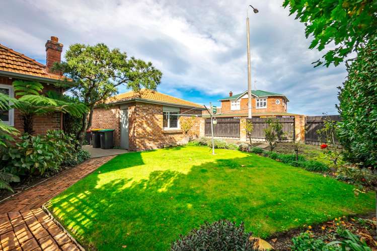 1 St Johns Avenue Highfield_26