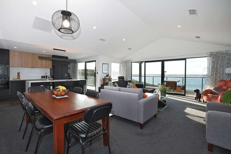 2C Herbert Street Riverton_5