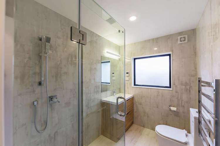 15 Bridget Court Red Beach_16