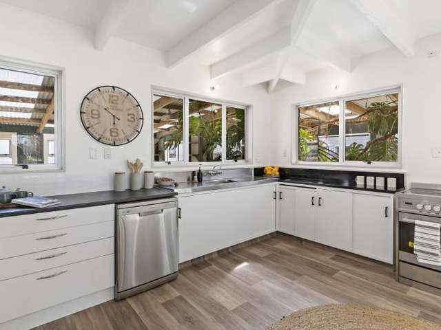 8 Reading Street Greytown_1