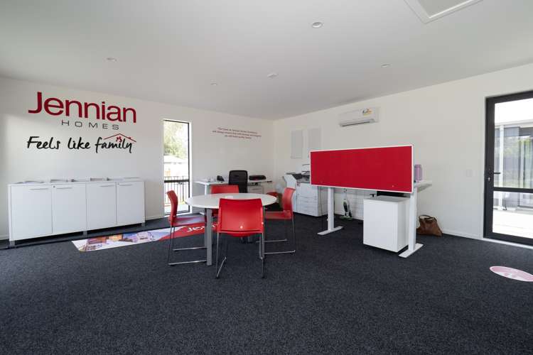 4 Strowan Avenue Elgin_23