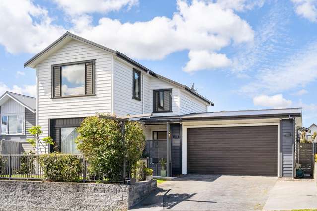 Spacious, Standalone & Stunning Family Home