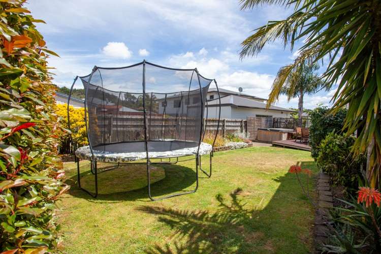 129 Lorraine Place Whangamata_17