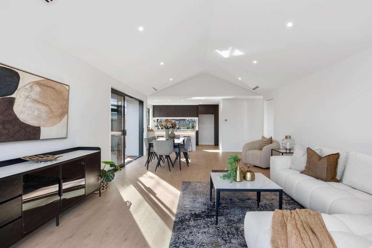 82 Whitehorn Drive_4