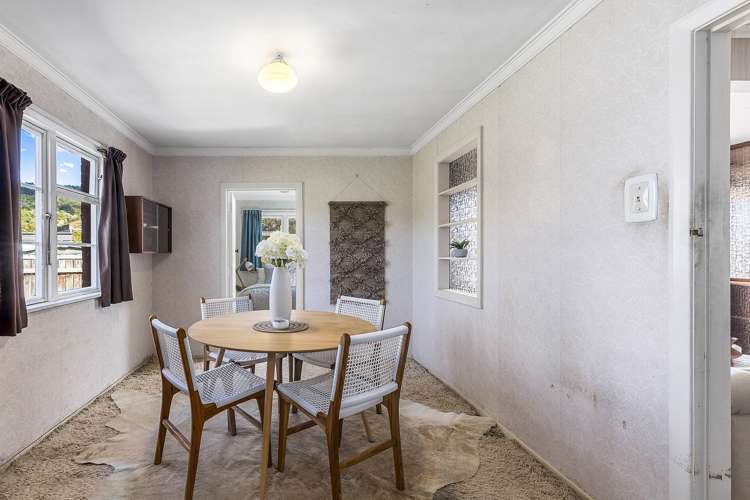 146 Main Road Tawa_8