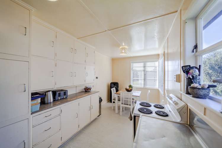 2 Freyberg Terrace Waipukurau and Surrounds_1