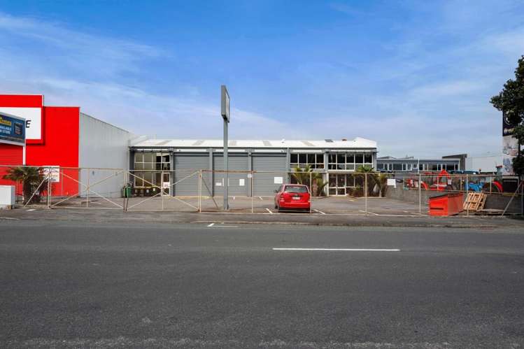 154-156 Gill Street New Plymouth_23