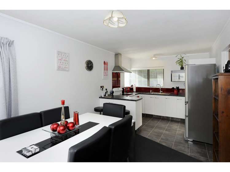 15 Clifford Avenue Bishopdale_5