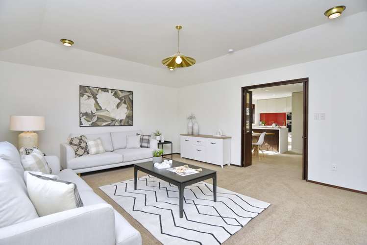 22d Yellowstone Crescent Burwood_14