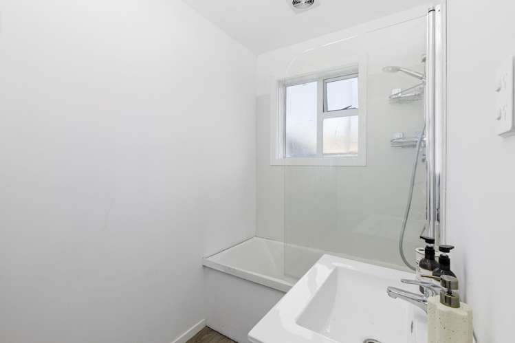 3/57 Merton Street Trentham_6