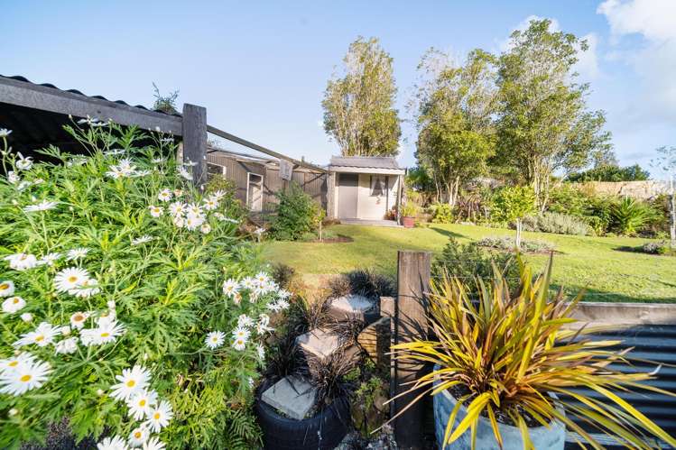 49 Patetere Street Mamaku_22