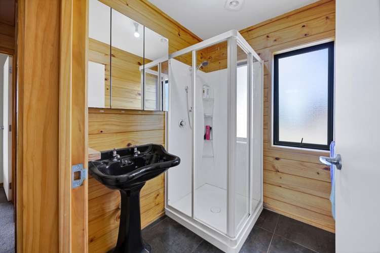 53 Muggeridge Road Manutahi_19