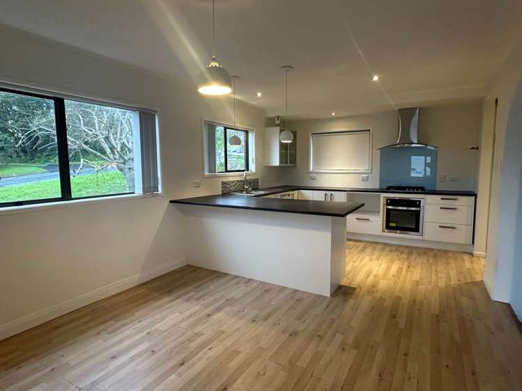 81 Marellen Drive Red Beach_5