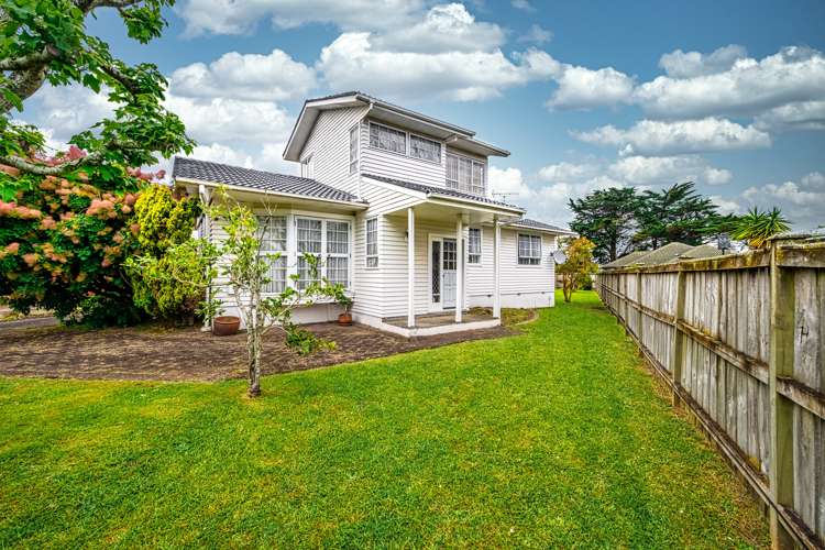 109 Edgewater Drive Pakuranga_1