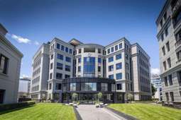 CBRE strengthens hotels, valuation teams