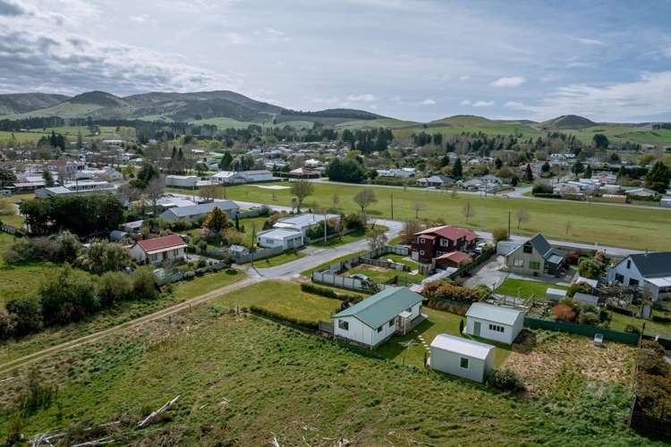 2 Avon Street Lumsden_23