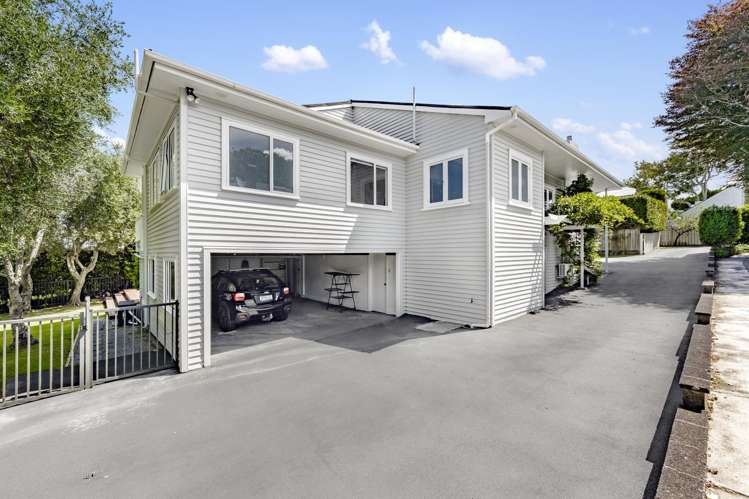 5A Crescent Road Epsom_27