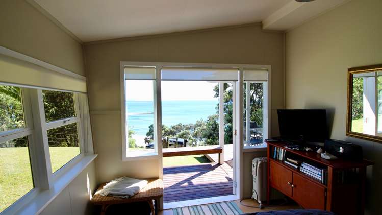 162f Whitipirorua Road Onemana_16