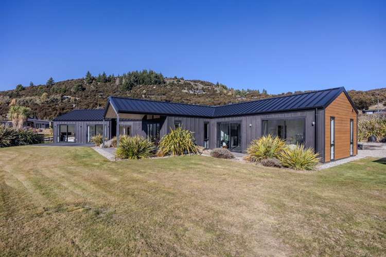 6 Hidden Hills Drive Wanaka_40